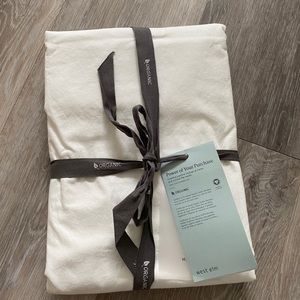 West Elm organic washed cotton flat sheet QUEEN